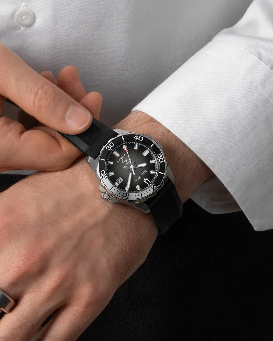 Black Dial Polyurethane Rubber Marine Star 98B465 | Bulova